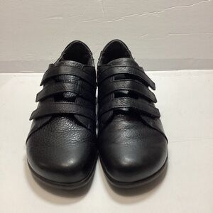 Naot mihi women’s comfort shoes gently black leather shoes
